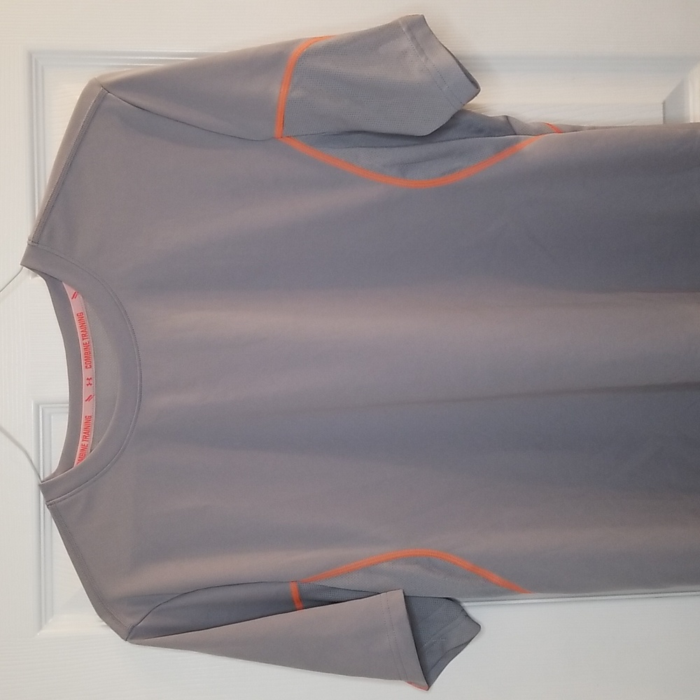 UNDER ARMOUR COMBINE TRAINING SHIRT